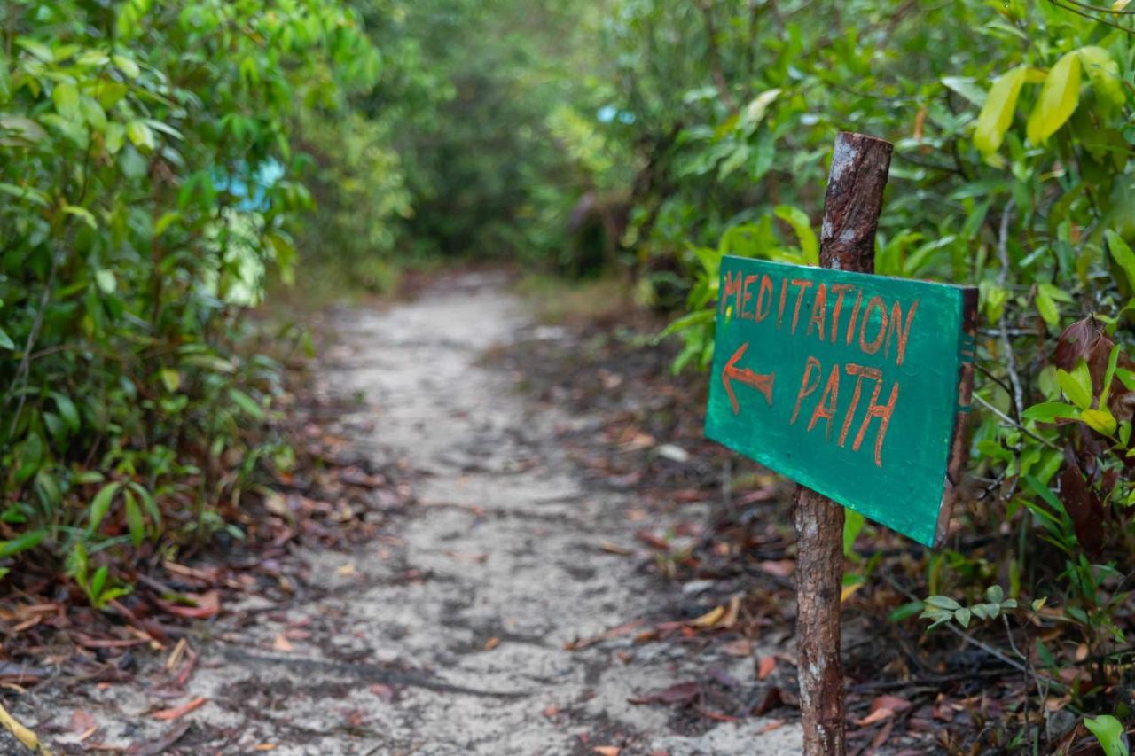 Kactus Eco-Resort & Wellness On Kohtakiev Island Koh Ta Kiev Exteriör bild